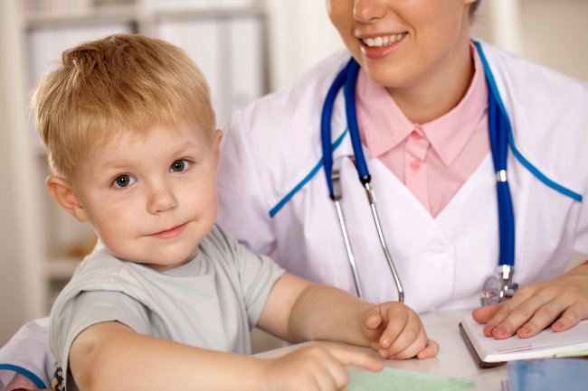 Аллергия у детей. Симптомы и лечение в домашних условиях